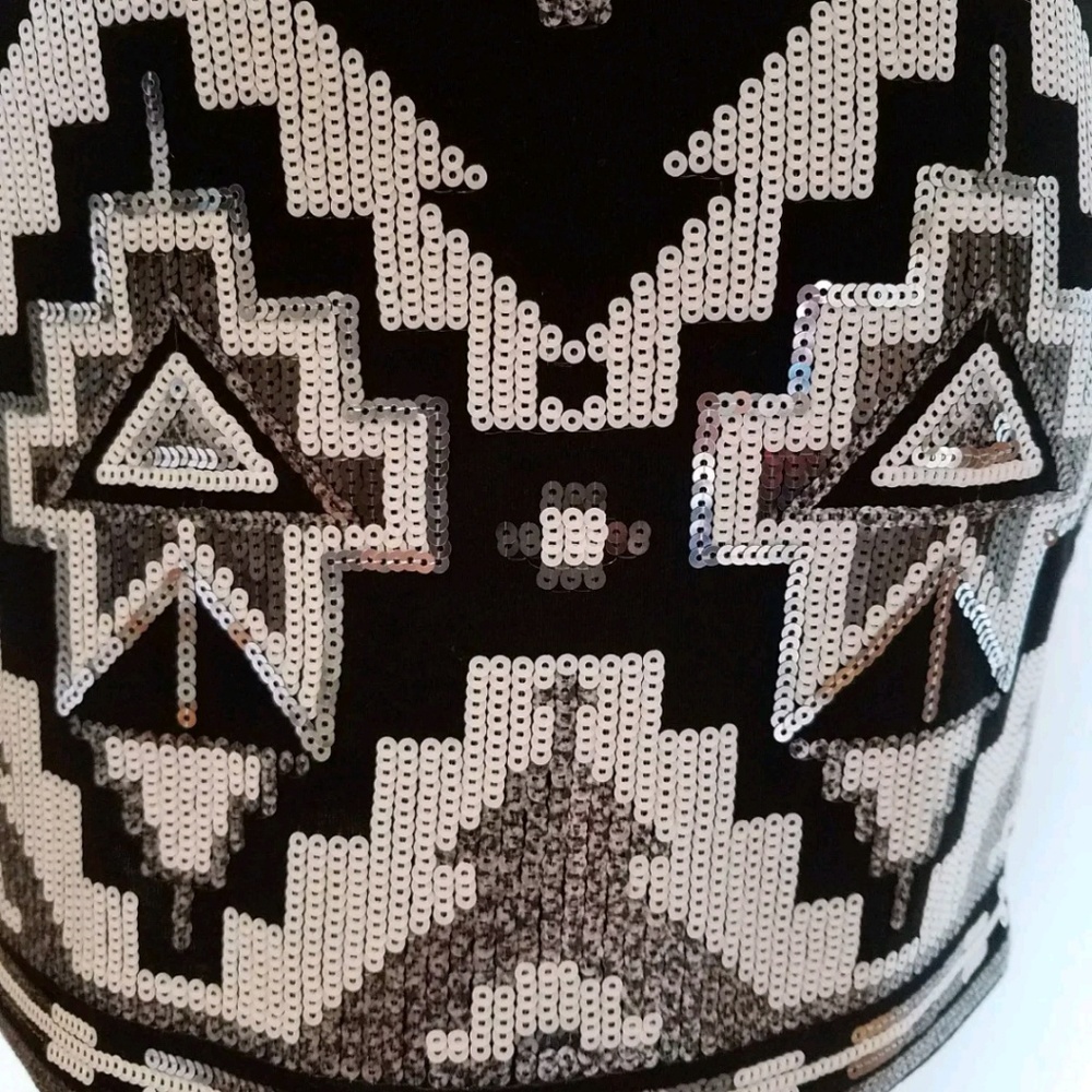 Express Sequin Axtec Stretchy Mini Skirt S… - Picture 5 of 8